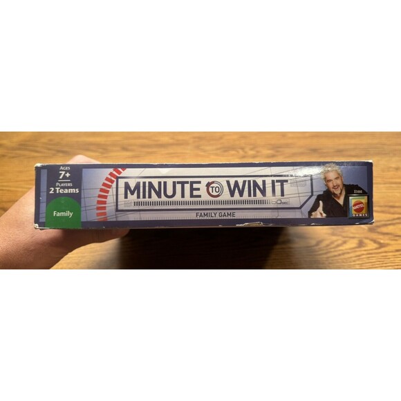 Minute To Win It Mattel Family Board Game CBS 2011 - Picture 2 of 14